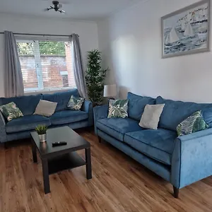  Holiday home House